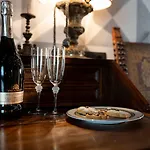 Casaforte La Bastide Bed & Breakfast 4*
