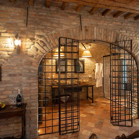 ベッド・アンド・ブレックファスト Casaforte La Bastide