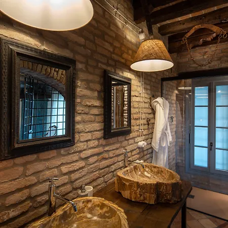 ベッド・アンド・ブレックファスト Casaforte La Bastide