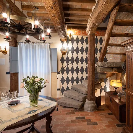 לינה וארוחת בוקר Casaforte La Bastide 4*
