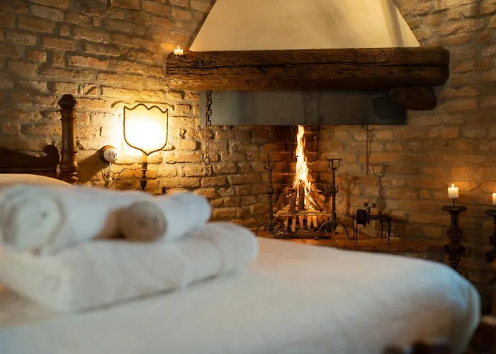 Casaforte La Bastide Bed & Breakfast 4*