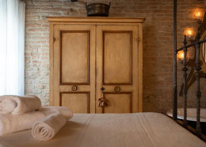 Bed & Breakfast Casaforte La Bastide 4*