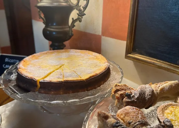 Oda ve Kahvaltı Casaforte La Bastide Ferrara